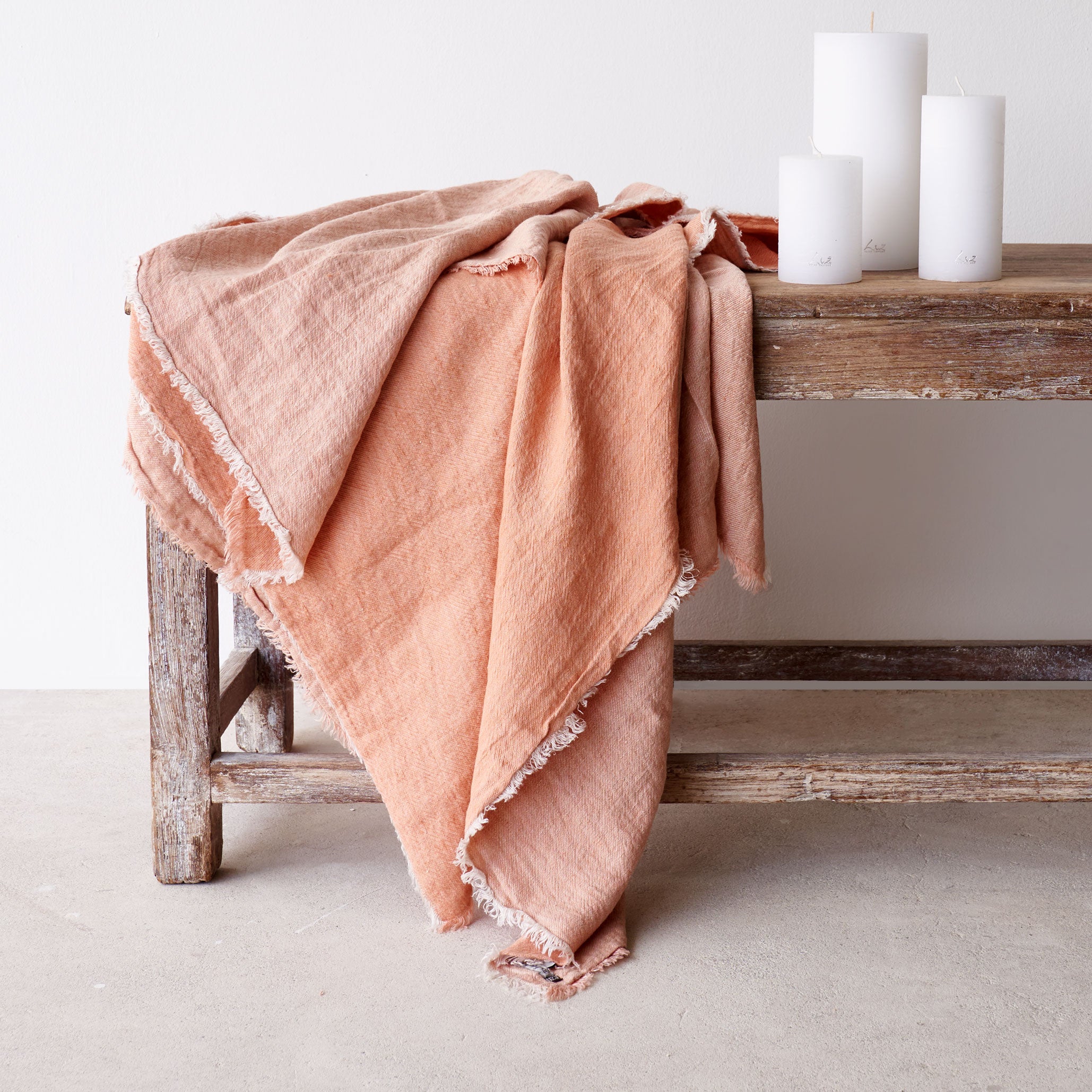 Throw VV Linen Melon Pink Originals Furniture