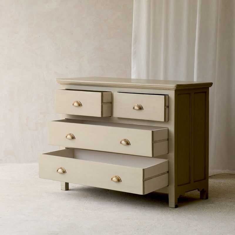 Vintage Chest of Drawers | Linen