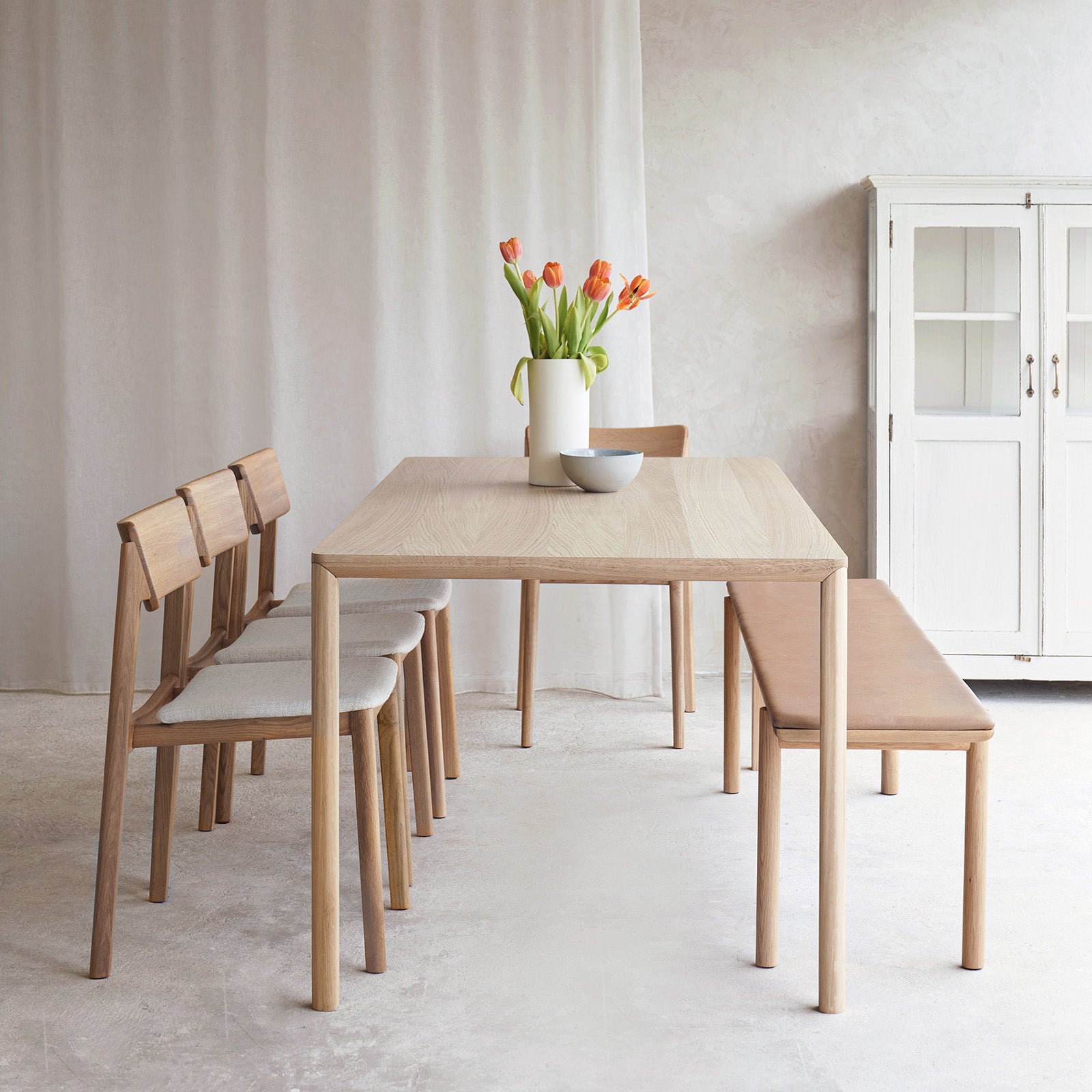 Air Dining Table | Oak – Originals Furniture