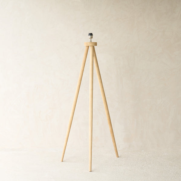 Ilias Tripod Floor Lamp | Natural