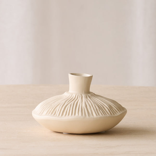 Neira Ceramic Vase | Cream