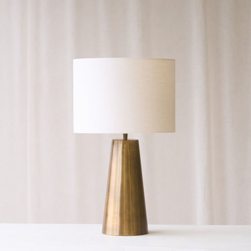 Yelos Table Lamp | Bronze