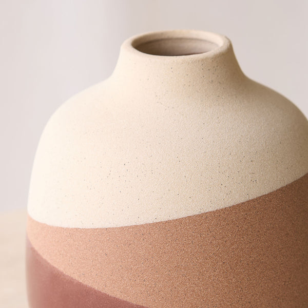 Yuma Vase | Sand Terracotta