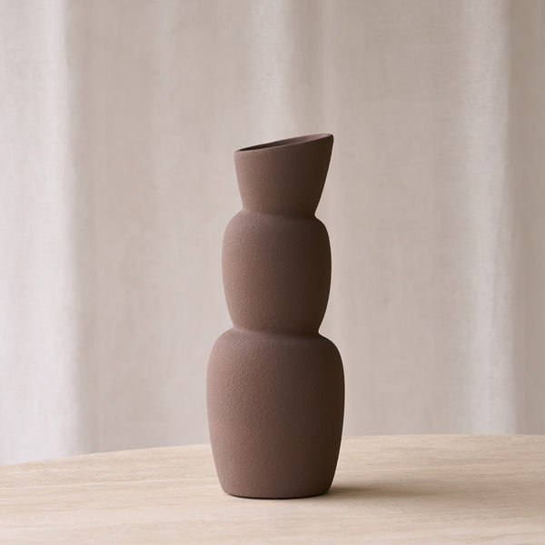 Aram Vase | Brown