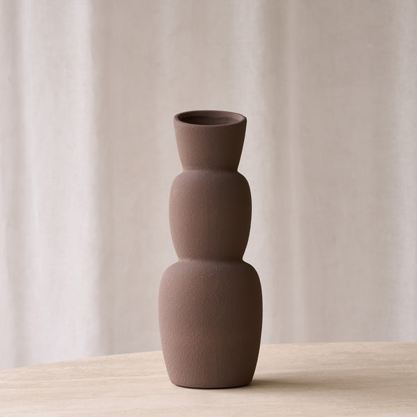 Aram Vase | Brown