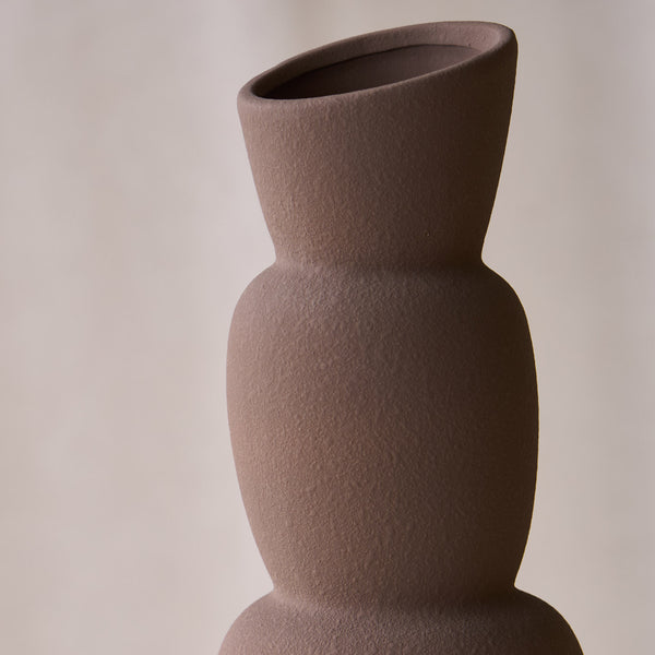 Aram Vase | Brown