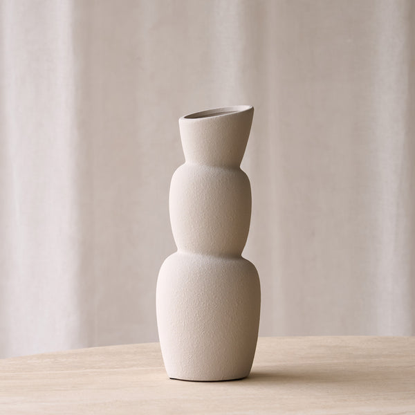 Aram Vase | Cream