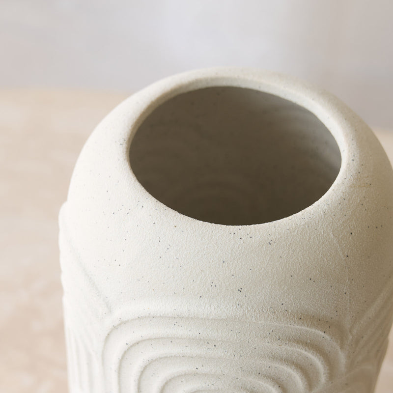 Diego Vase | Cream