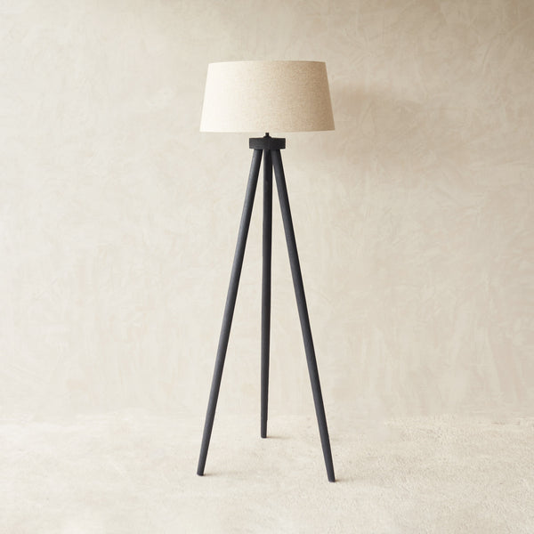 Ilias Tripod Floor Lamp | Black