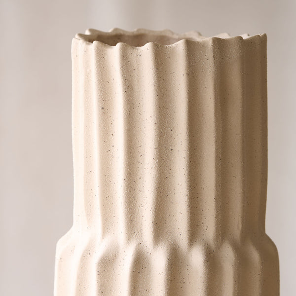 Longa Vase | Cream