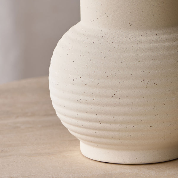 Ulloa Ceramic Vase | Matt Cream