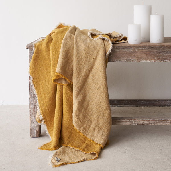 Throw VV Linen | Ochre