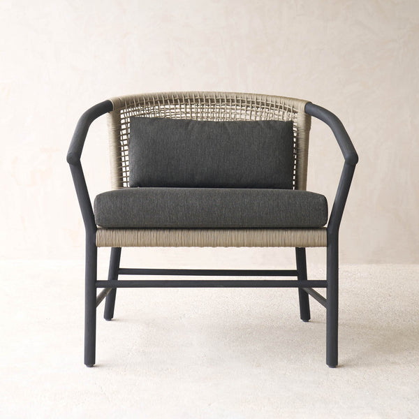 Icon Outdoor Lounge Chair | Charcoal