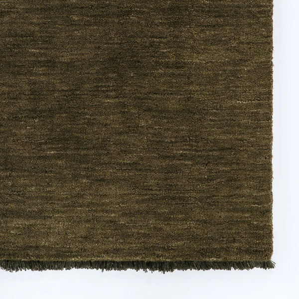 Sandringham Floor Rug | Moss (160 x 230cm)