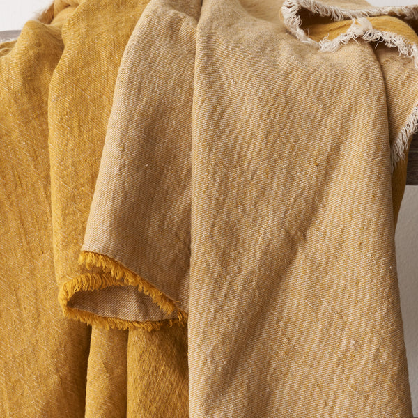 Throw VV Linen | Ochre