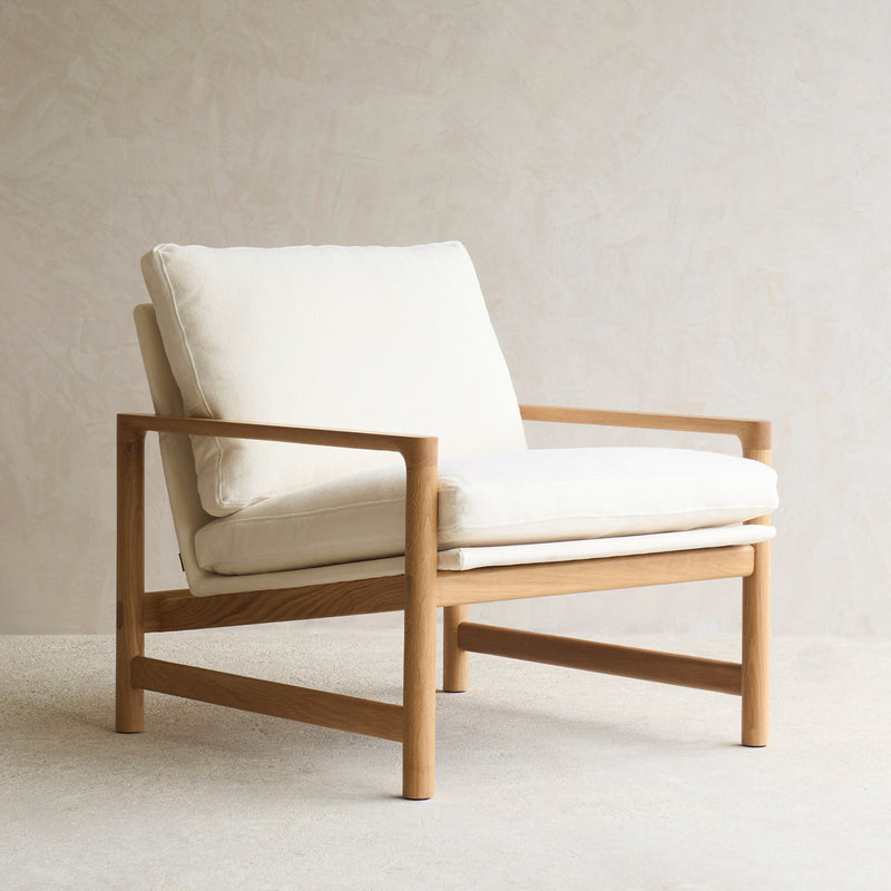 Troubadour Fabric Armchair | Oak Frame - Blanc