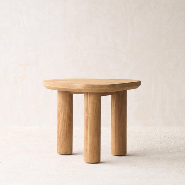 Jasse Side Table | Teak (49.5cm)